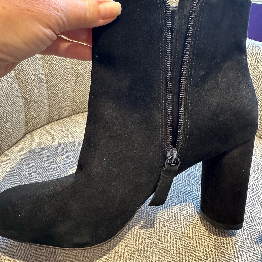 Like New INC Black Suede Boots Booties 3 Inch Chunky Heel Side Zip Size 9 WOW
